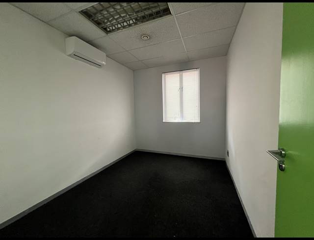 289M² OFFICE TO LET IN ILLOVO